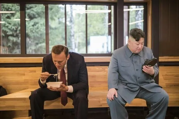 Для того чтобы стать героем фотожаб и мемов Ким Чен Ыну не пришлось делать ничего особенного Для того чтобы стать героем фотожаб и мемов Ким Чен Ыну не пришлось делать ничего особенного