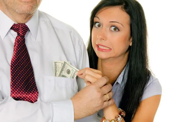 Нужно ли много денег, чтобы чувствовать себя счастливым?