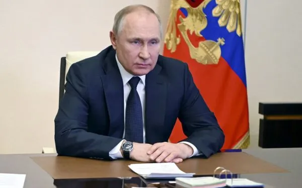Война для РФ преобразуется в превращается людей и экономики